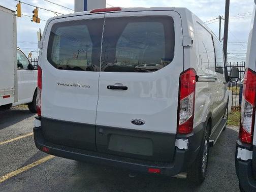 2024 Ford Transit-250 