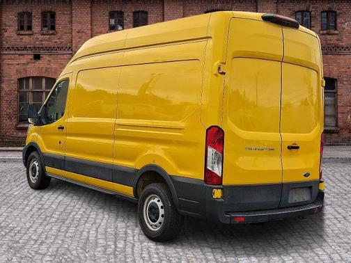 2021 Ford Transit-250 148 WB HIGH ROOF CARGO