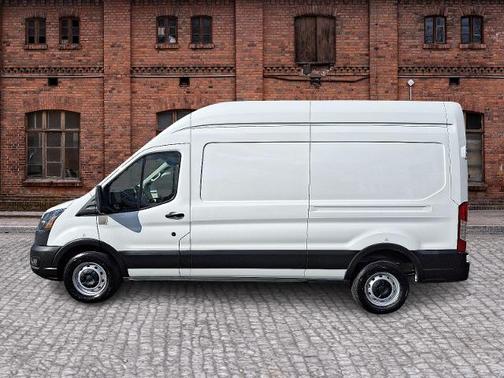 2021 Ford Transit-250 148 WB HIGH ROOF CARGO