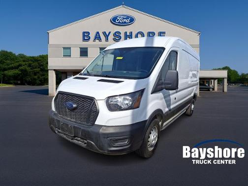 2023 Ford Transit-250 