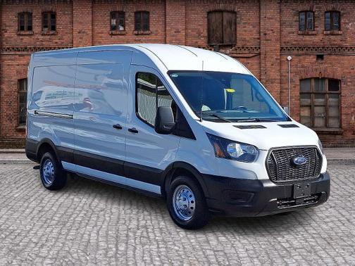 2023 Ford Transit-250