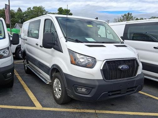 2023 Ford Transit-250 