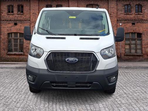 2024 Ford Transit-250 
