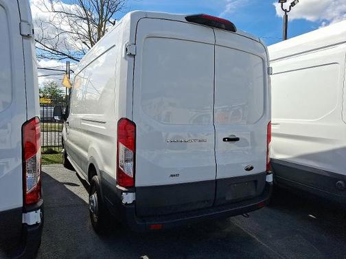 2023 Ford Transit-250 