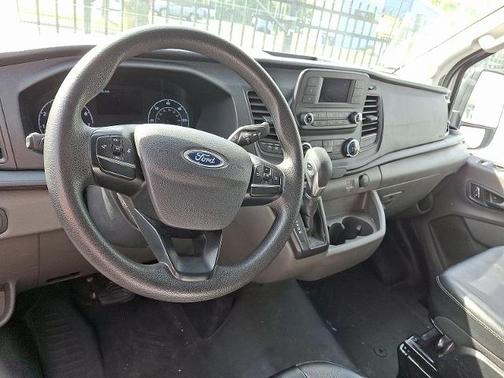 2023 Ford Transit-250 