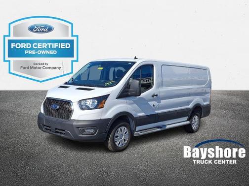 2024 Ford Transit-250 