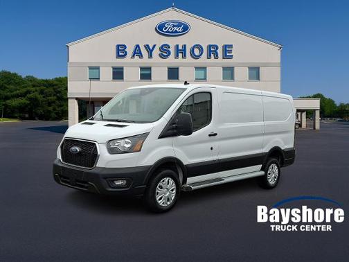 2024 Ford Transit-250 