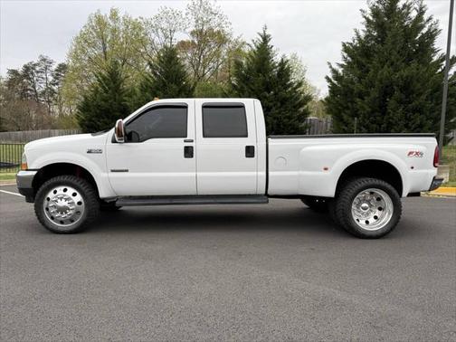 2004 Ford F-350 Lariat