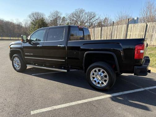2019 GMC Sierra 2500 Denali