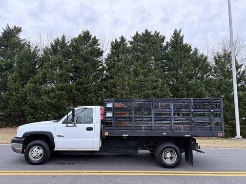 2003 Chevrolet Silverado 3500 Base