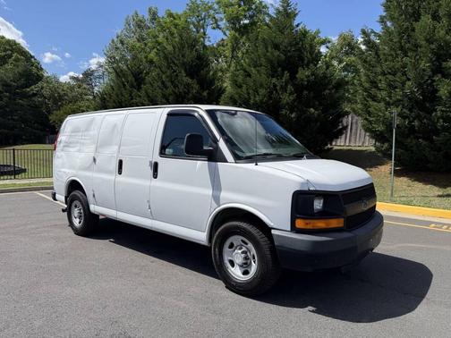 Summit White 2014 Chevrolet Express 3500 Work Van