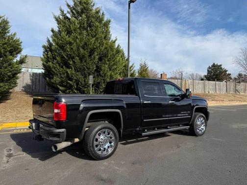 2016 GMC Sierra 2500 Denali