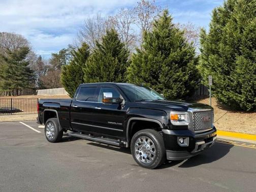 2016 GMC Sierra 2500 Denali
