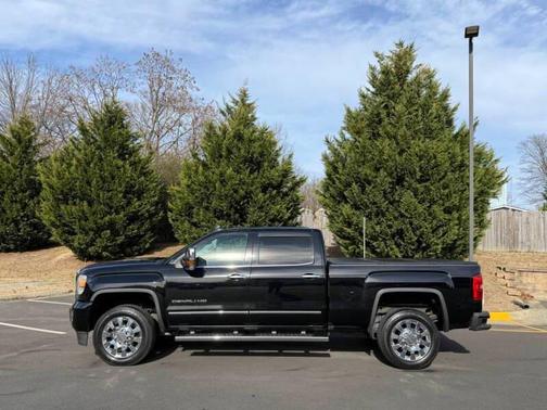 2016 GMC Sierra 2500 Denali