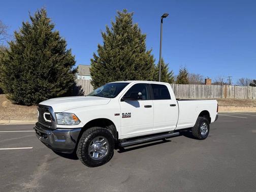 2017 RAM 3500 SLT