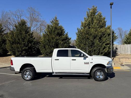2017 RAM 3500 SLT