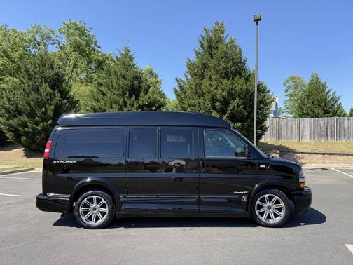 Black 2016 Chevrolet Express 2500 Work Van