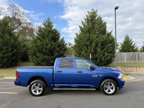 2017 RAM 1500 Express