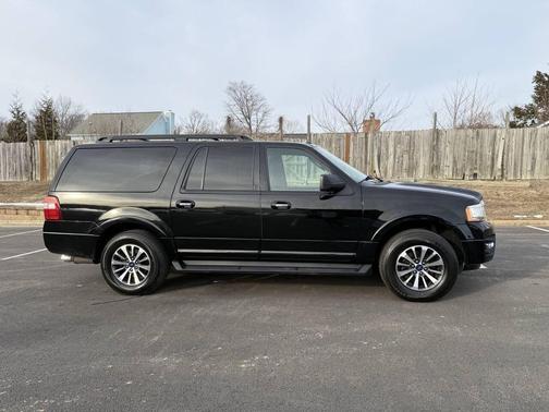 2016 Ford Expedition EL XLT