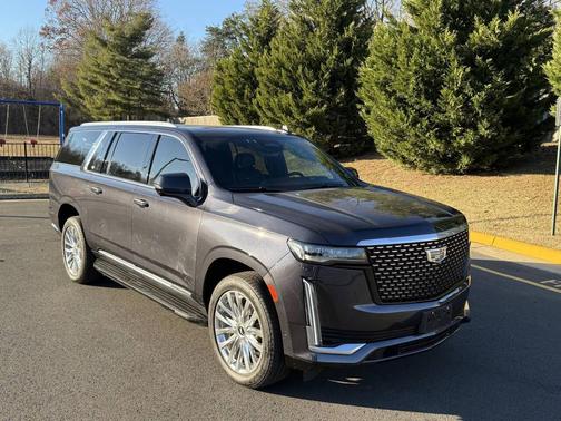 2022 Cadillac Escalade ESV Premium Luxury