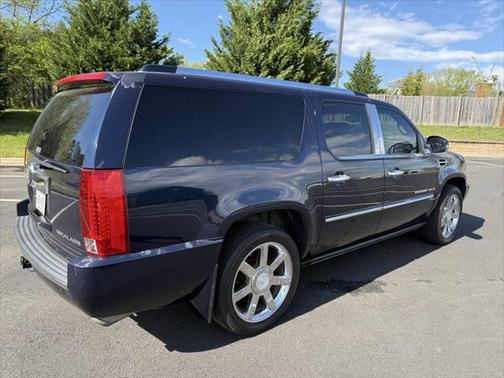 2008 Cadillac Escalade ESV Standard