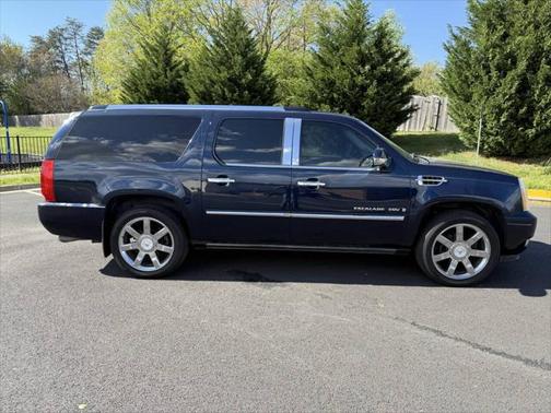 2008 Cadillac Escalade ESV Standard