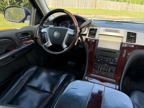 2008 Cadillac Escalade ESV Standard