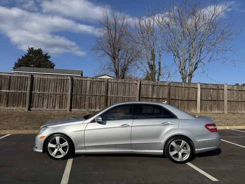 2011 Mercedes-Benz E-Class 4MATIC