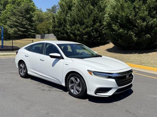 Off White 2019 Honda Insight LX