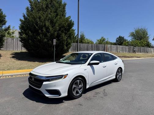 Off White 2019 Honda Insight LX