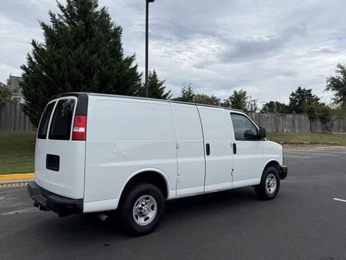2017 Chevrolet Express 2500 Work Van