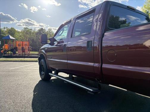 2006 Ford F-250 XLT Crew Cab