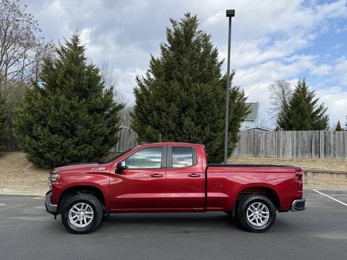 Cherry Red Tintcoat 2021 Chevrolet Silverado 1500 LT
