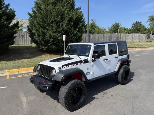 Bright White Clearcoat 2017 Jeep Wrangler Unlimited Rubicon