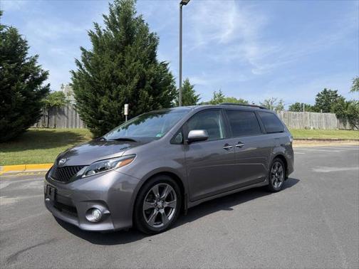 2017 Toyota Sienna SE Premium