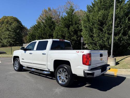 2017 Chevrolet Silverado 1500 High Country