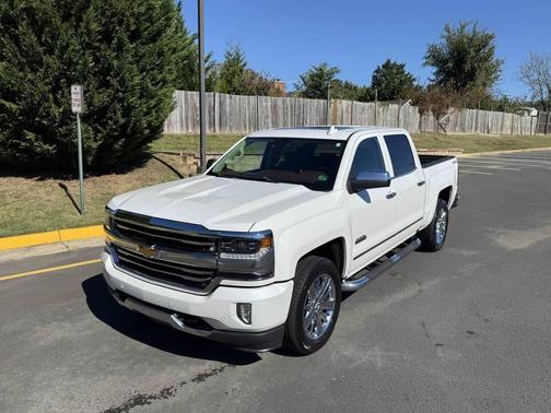 2017 Chevrolet Silverado 1500 High Country
