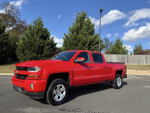 2017 Chevrolet Silverado 1500 2LT