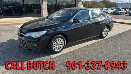 2017 Toyota Camry LE
