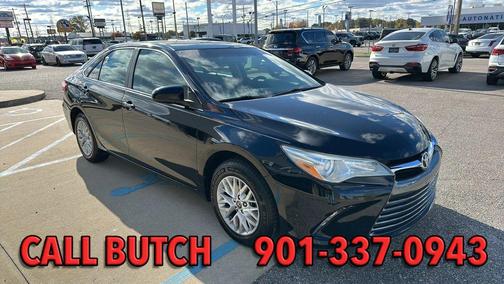 2017 Toyota Camry LE