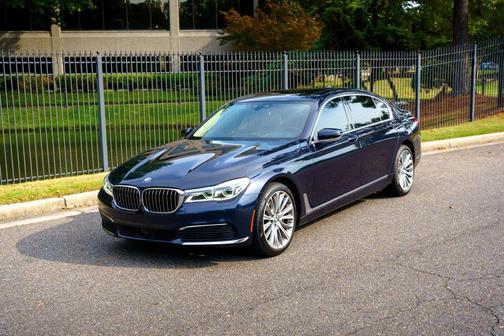 2019 BMW 750 I