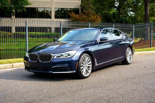 2019 BMW 750 I
