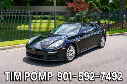 2014 Porsche Panamera 4