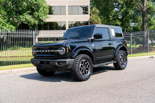 2023 Ford Bronco Outer Banks