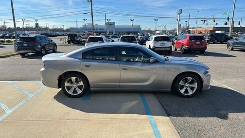 2016 Dodge Charger SXT