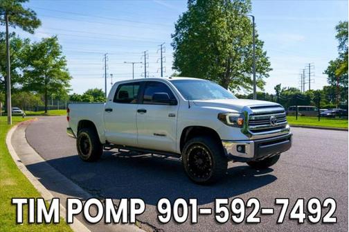 2017 Toyota Tundra SR5