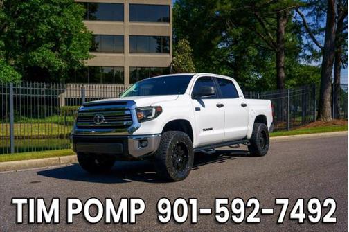 2017 Toyota Tundra SR5