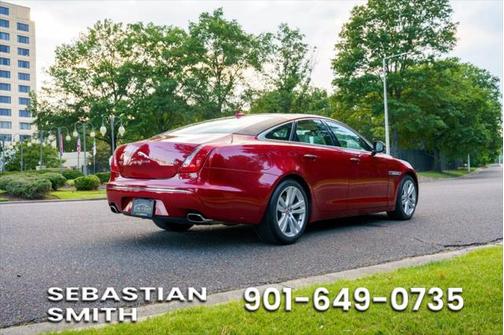 2014 Jaguar XJ Base