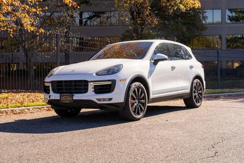 2015 Porsche Cayenne Turbo