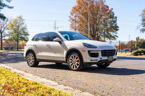 2015 Porsche Cayenne Turbo